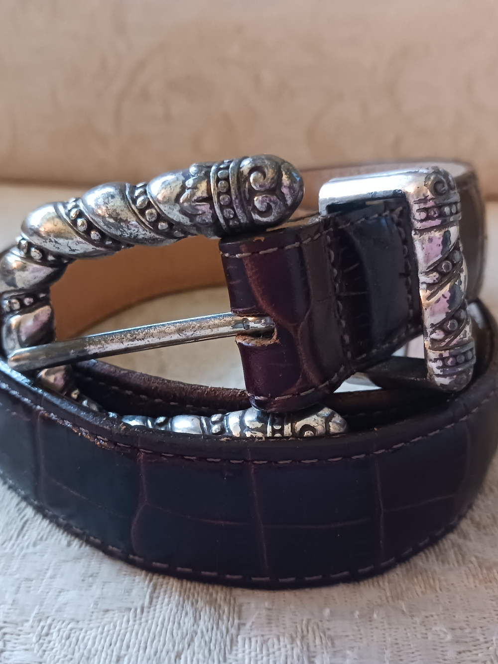 Pretty Brighton Sz S 28 Leather Belt Brown Croc Embossed Silver Buckle Loop Tip